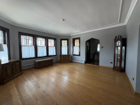 5501 North Parkside Avenue Chicago IL 60630