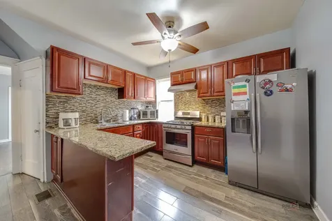4439 West Deming Place Chicago IL 60639