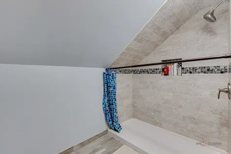 4439 West Deming Place Chicago IL 60639