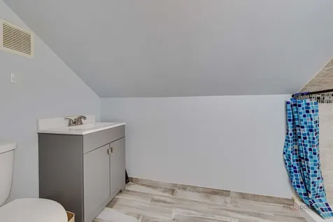 4439 West Deming Place Chicago IL 60639