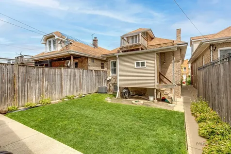 4439 West Deming Place Chicago IL 60639