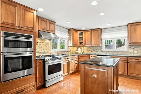 259 Heather Avenue Grayslake IL 60030