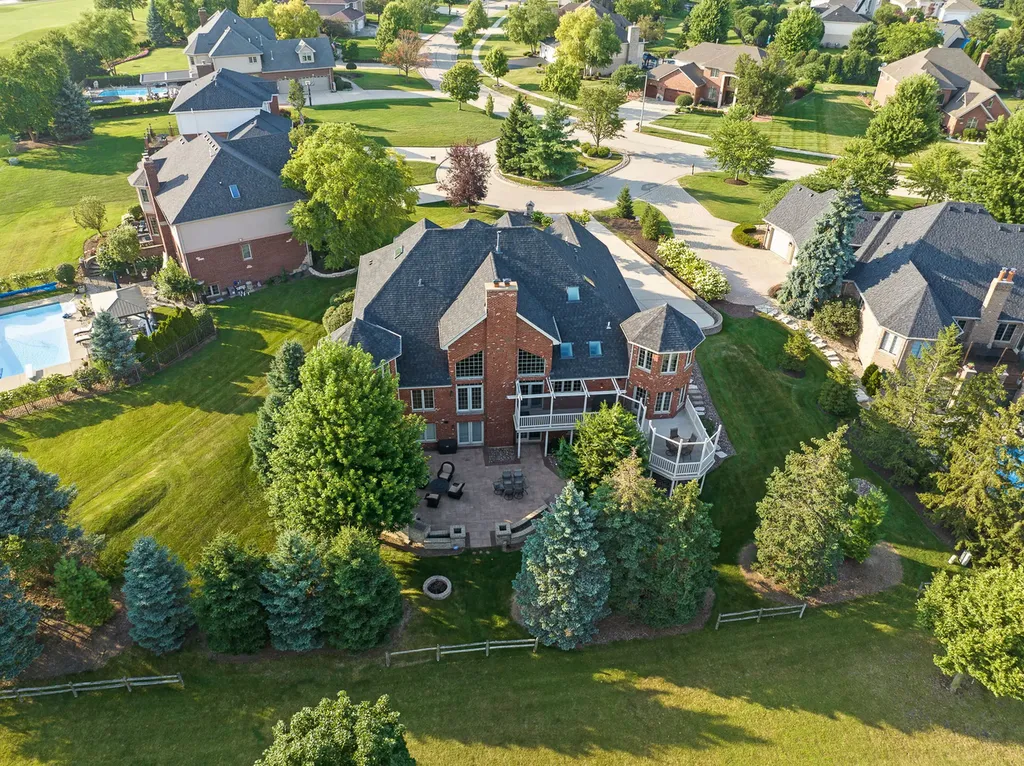 16159 West Red Cloud Drive Lockport IL 60441