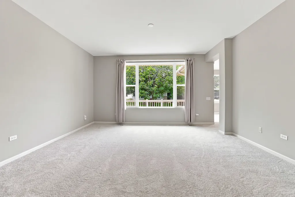 13221 Indiana Court Huntley IL 60142