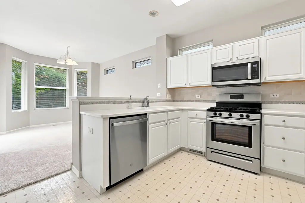 13221 Indiana Court Huntley IL 60142
