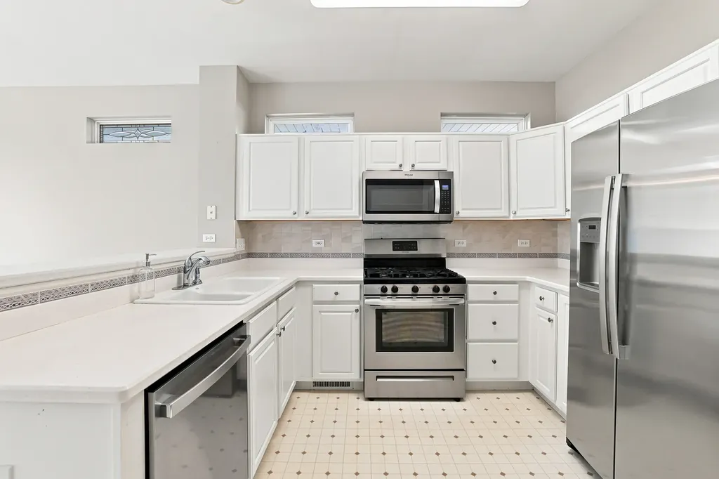 13221 Indiana Court Huntley IL 60142