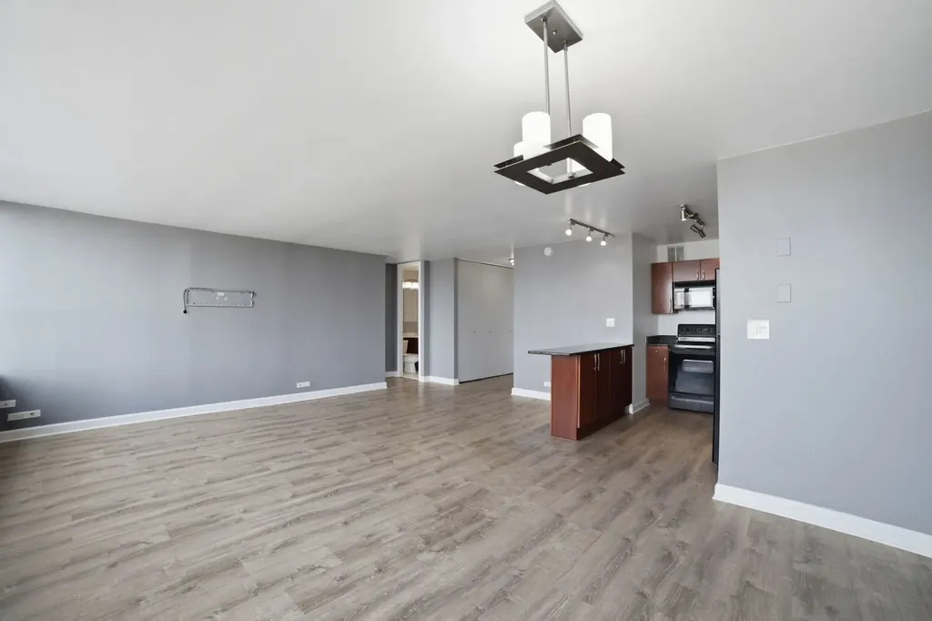 655 West Irving Park Road Chicago IL 60613