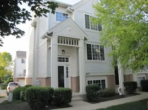 927 Pheasant Trail St. Charles IL 60174
