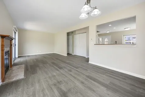 474 Ascot Lane Streamwood IL 60107