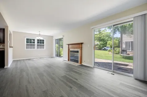 474 Ascot Lane Streamwood IL 60107