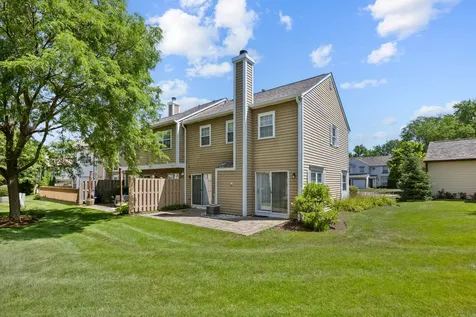 474 Ascot Lane Streamwood IL 60107