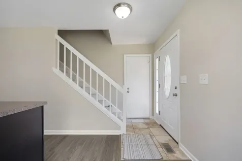 474 Ascot Lane Streamwood IL 60107