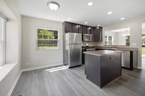 474 Ascot Lane Streamwood IL 60107