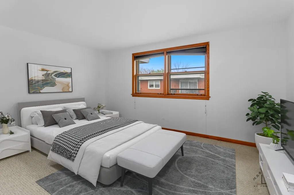 5440 West Windsor Avenue Chicago IL 60630