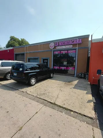 7-11 North Elmwood Drive N Aurora IL 60506
