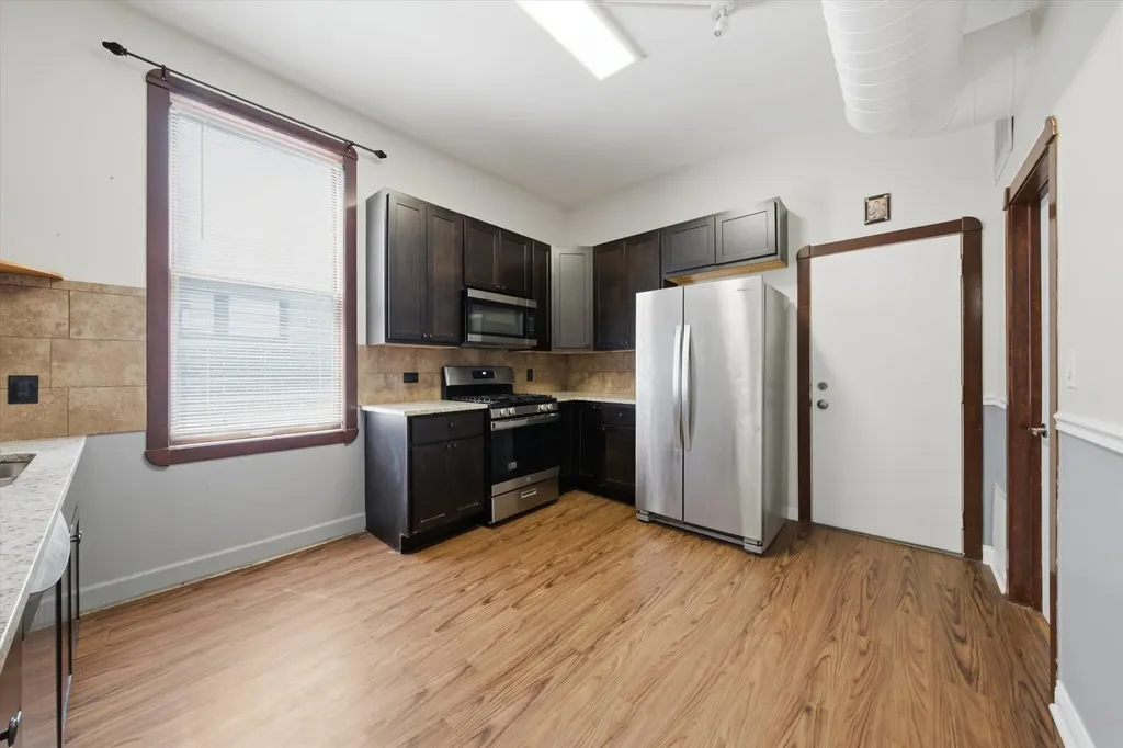 1354 West Ohio Street Chicago IL 60642