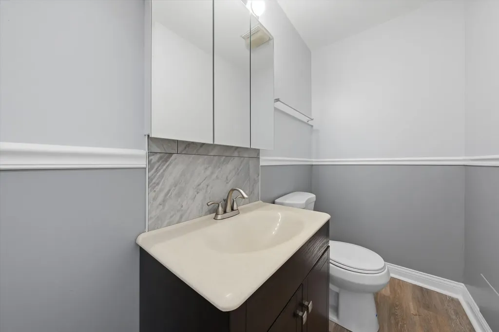 1354 West Ohio Street Chicago IL 60642