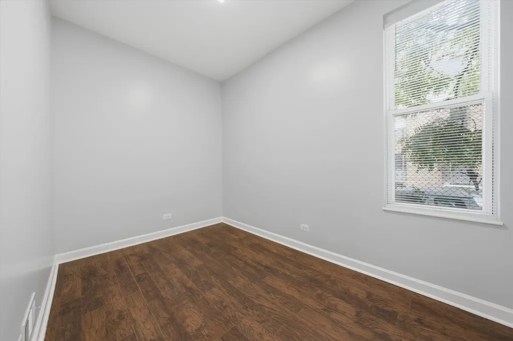 1354 West Ohio Street Chicago IL 60642