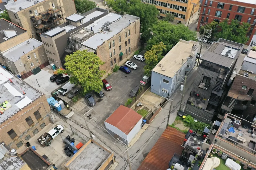 1354 West Ohio Street Chicago IL 60642