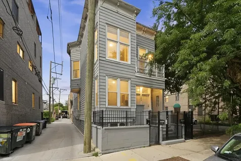 1354 West Ohio Street Chicago IL 60642