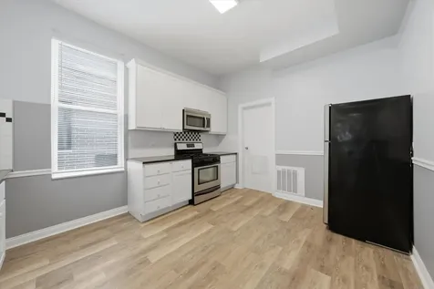 1354 West Ohio Street Chicago IL 60642