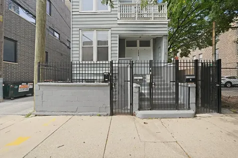 1354 West Ohio Street Chicago IL 60642