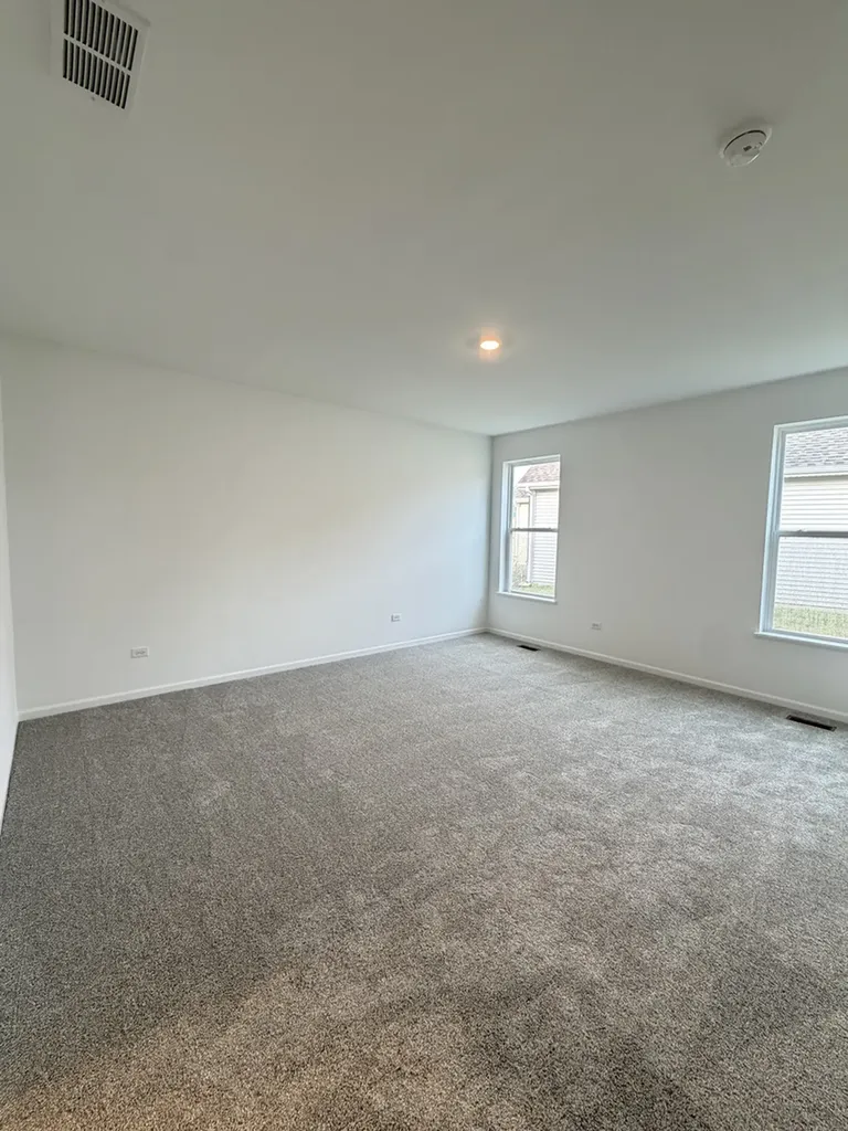 429 Cottrell Lane Aurora IL 60506