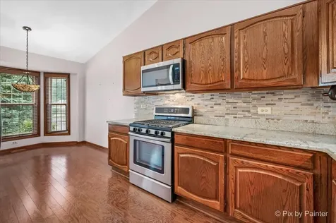 224 Lorraine Circle Bloomingdale IL 60108