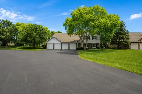 174 East Bluewater Lane Vernon Hills IL 60061