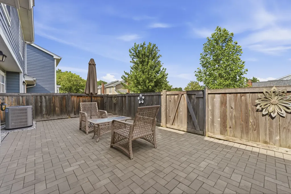 117 Sumac Lane Schaumburg IL 60193