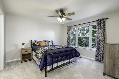 1645 Apple Tree Lane West Chicago IL 60185