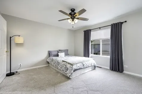 1645 Apple Tree Lane West Chicago IL 60185