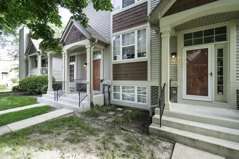1645 Apple Tree Lane West Chicago IL 60185