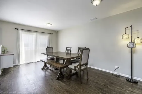 1645 Apple Tree Lane West Chicago IL 60185