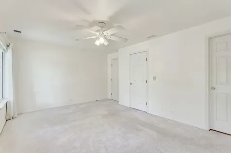 376 Ashford Circle Bartlett IL 60103