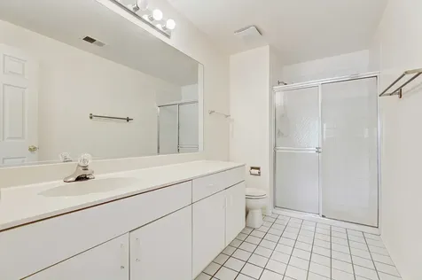 376 Ashford Circle Bartlett IL 60103