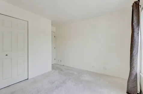 376 Ashford Circle Bartlett IL 60103