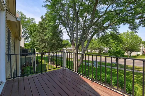 376 Ashford Circle Bartlett IL 60103