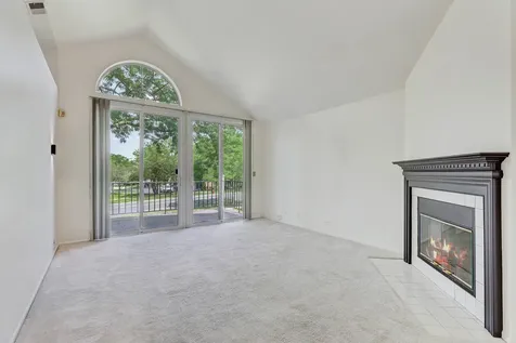376 Ashford Circle Bartlett IL 60103