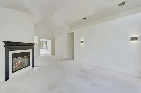 376 Ashford Circle Bartlett IL 60103