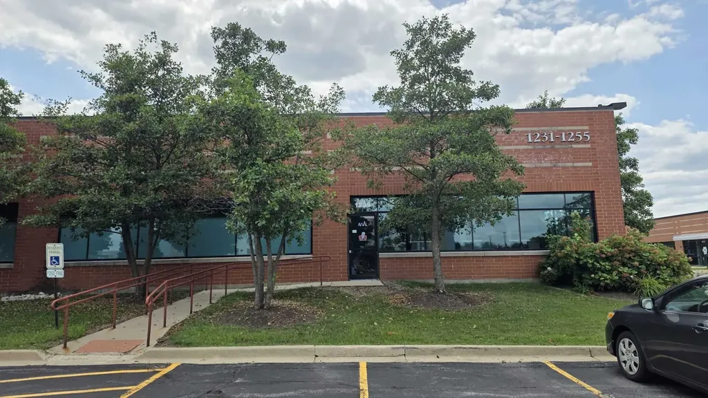 1235 Windham Parkway Romeoville IL 60446