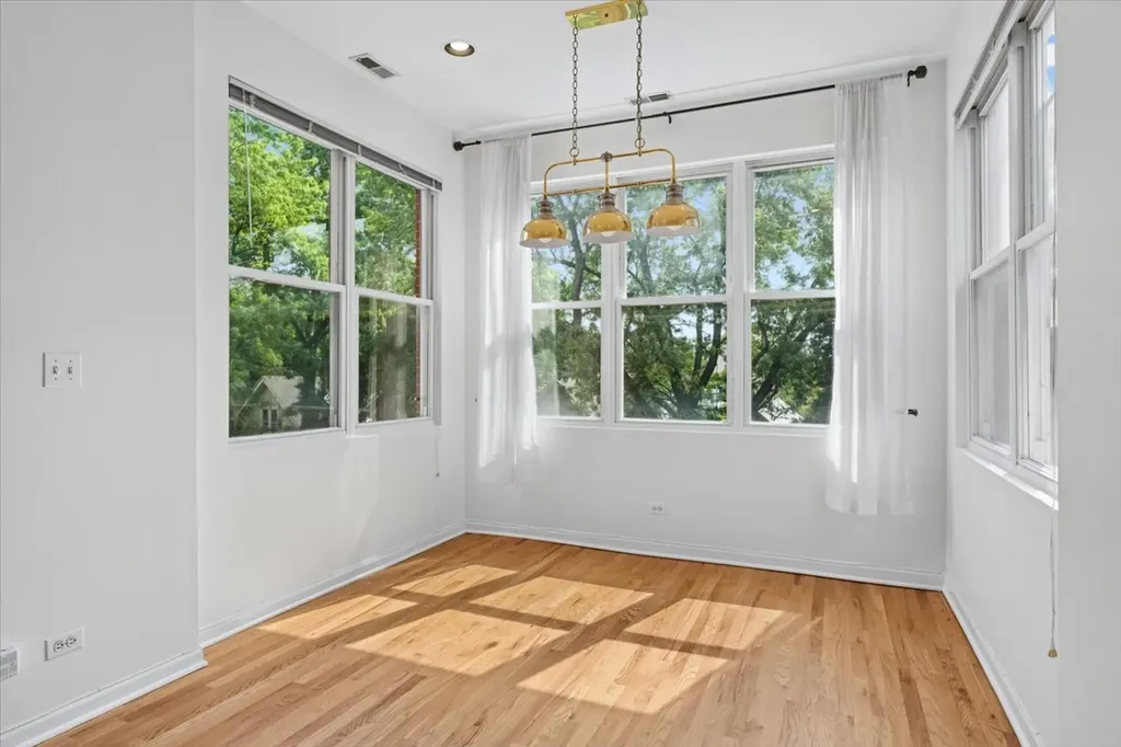 2236 North Maplewood Avenue Chicago IL 60647