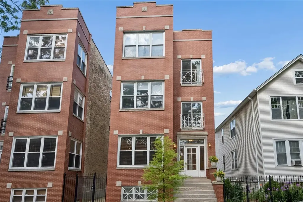2236 North Maplewood Avenue Chicago IL 60647
