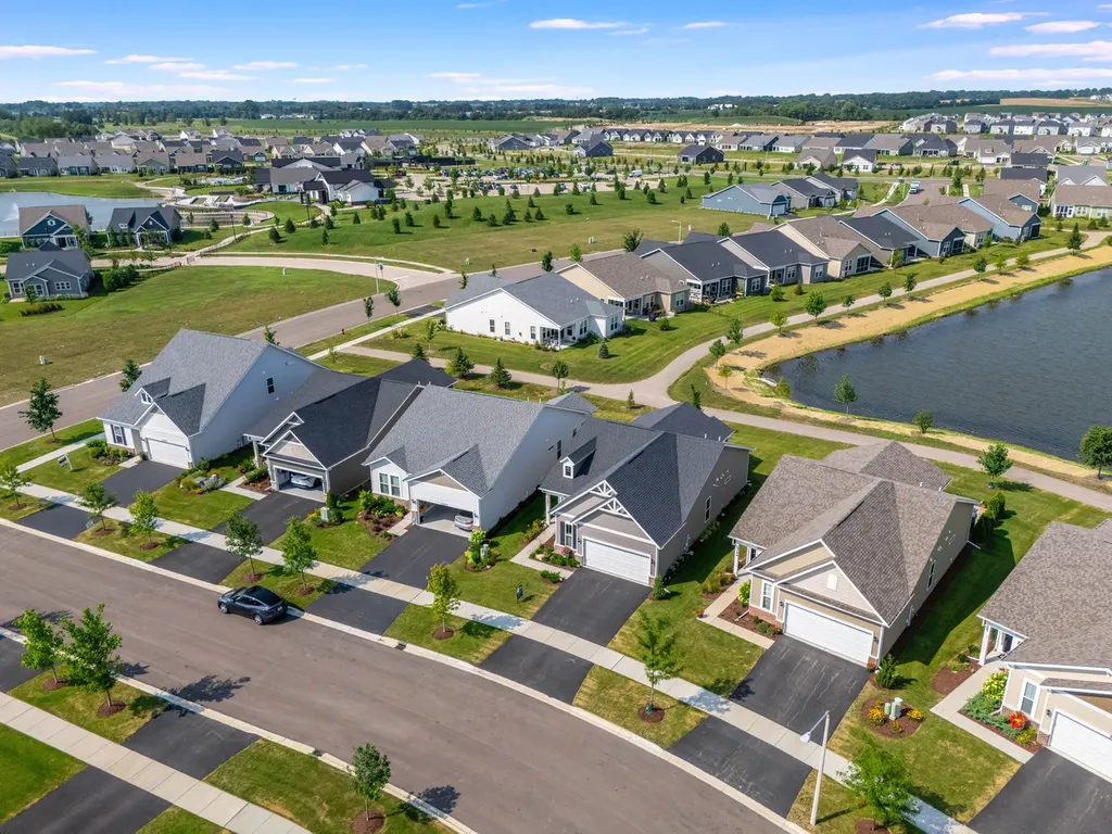 3201 Dove Mountain Drive Aurora IL 60503