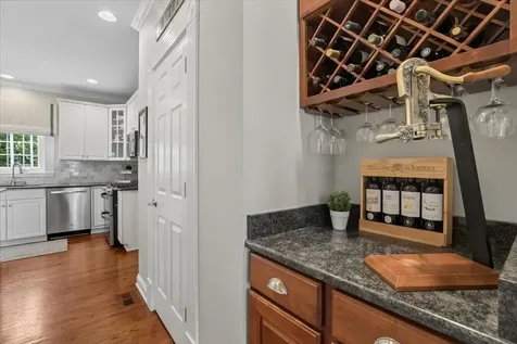 667 Waterbury Avenue Gurnee IL 60031