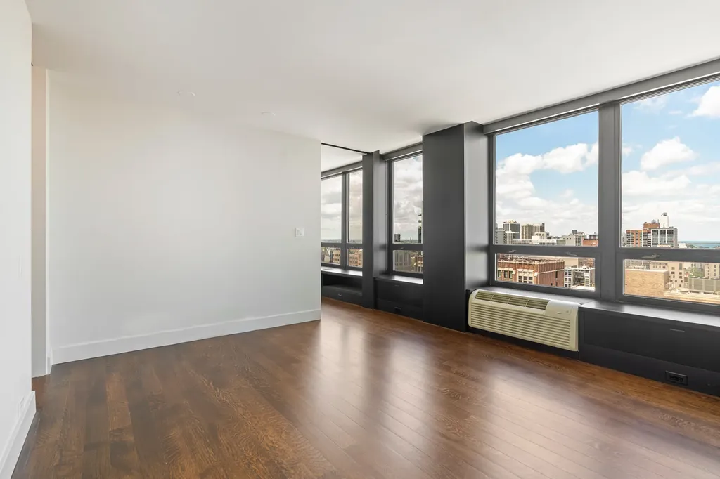 50 East Bellevue Place Chicago IL 60611