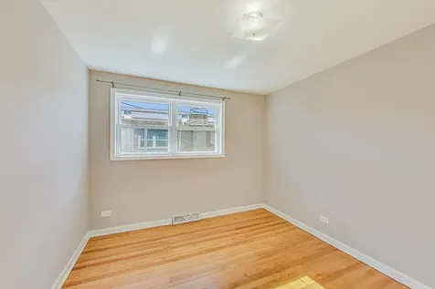 4839 Crain Street Skokie IL 60077
