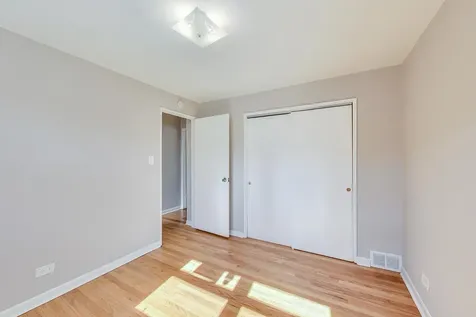 4839 Crain Street Skokie IL 60077