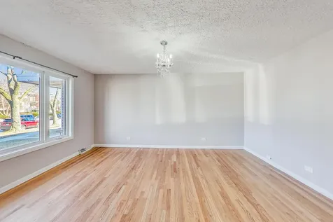 4839 Crain Street Skokie IL 60077