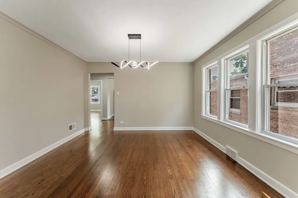 8055 South Wabash Avenue Chicago IL 60619